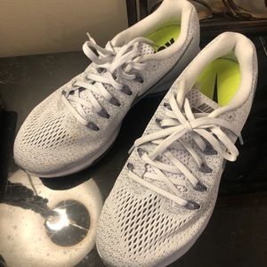 Nike Tennis Shoes